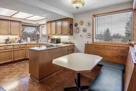 22252 Nelson Road Bend OR 97701