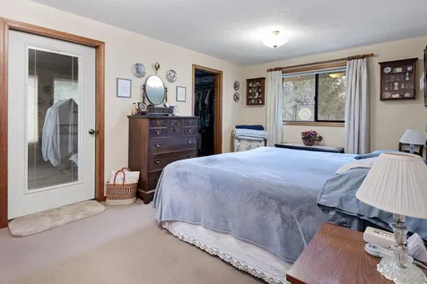 22252 Nelson Road Bend OR 97701
