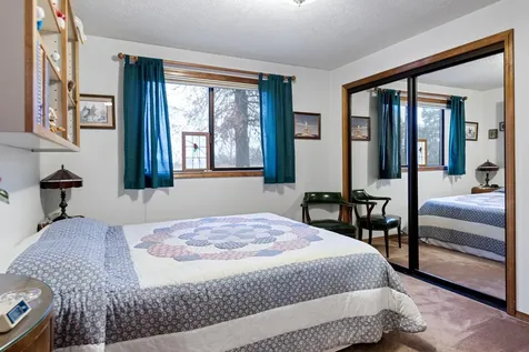 22252 Nelson Road Bend OR 97701