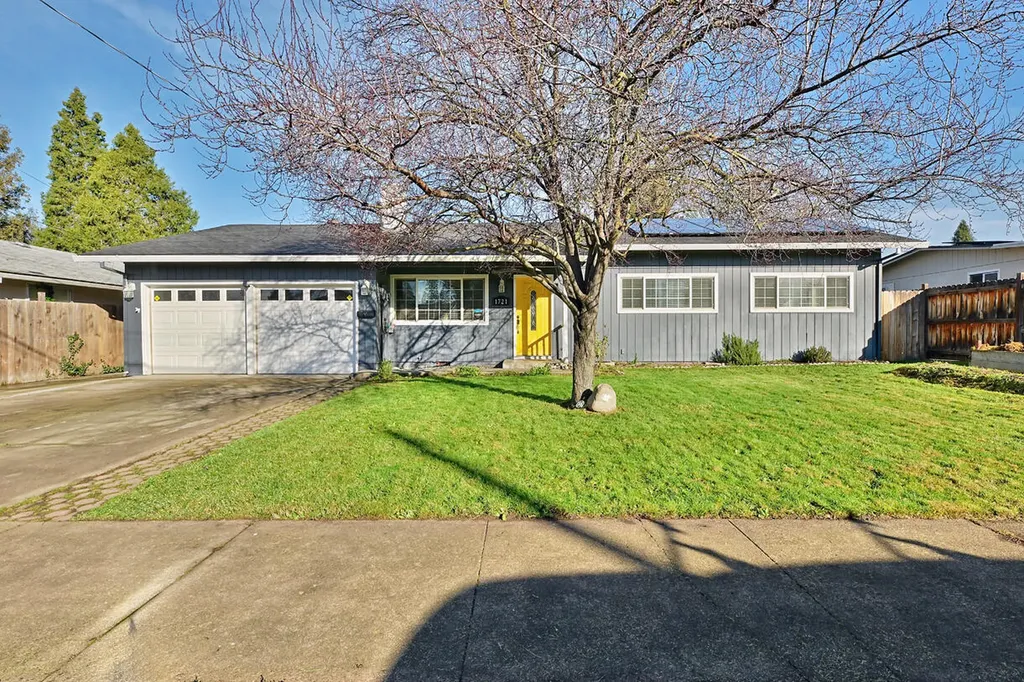1721 Johnson Street Medford OR 97504