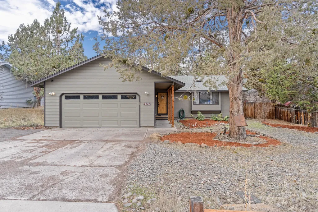 2427 NE Ocker Drive Bend OR 97701