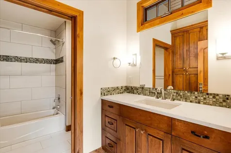 1611 NW Wild Rye Circle Bend OR 97703