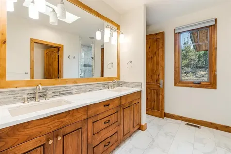 1611 NW Wild Rye Circle Bend OR 97703