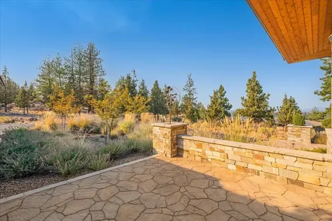 1611 NW Wild Rye Circle Bend OR 97703