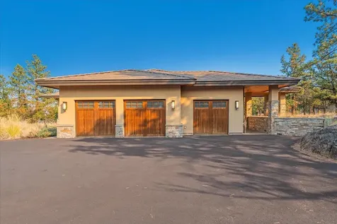 1611 NW Wild Rye Circle Bend OR 97703