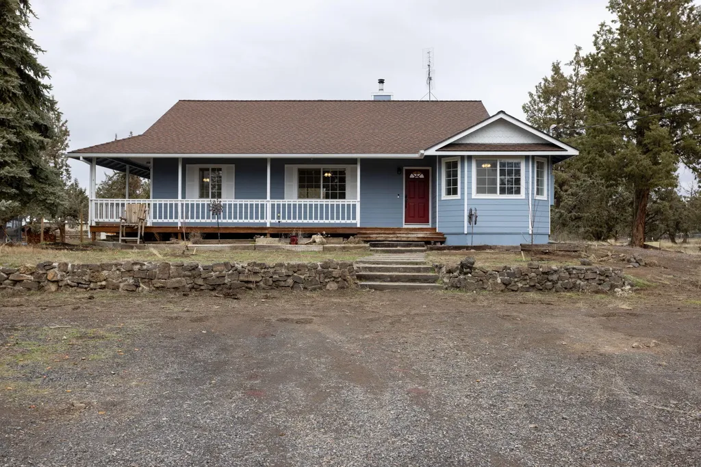 5797 NW Zamia Avenue Redmond OR 97756