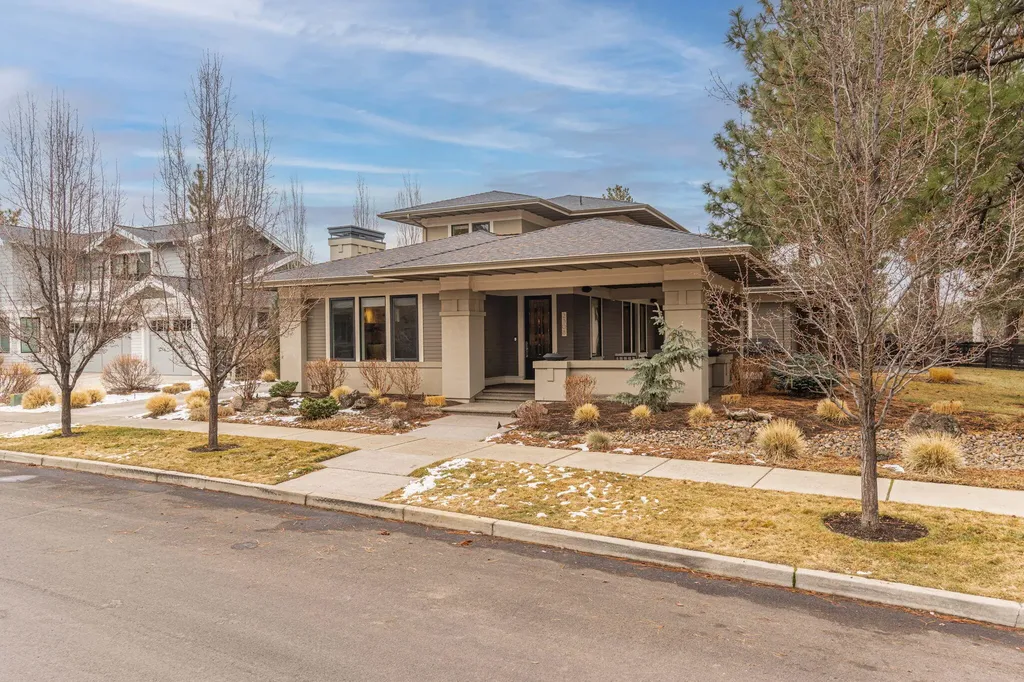 2308 NW Lolo Drive Bend OR 97703