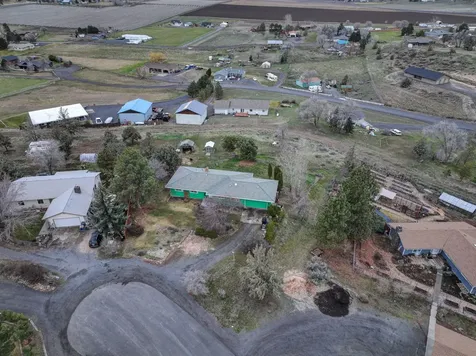 1148 NE Scenic Drive Madras OR 97741
