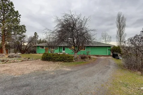 1148 NE Scenic Drive Madras OR 97741
