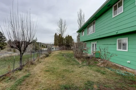 1148 NE Scenic Drive Madras OR 97741