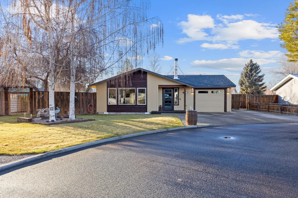 521 SE Mercury Lane Prineville OR 97754