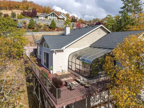 142 NW Native Run Loop Grants Pass OR 97526