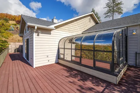 142 NW Native Run Loop Grants Pass OR 97526