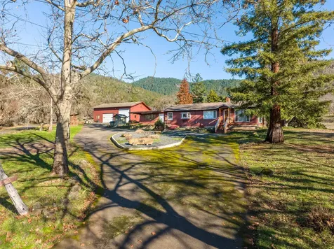 2487 Scoville Road Grants Pass OR 97526
