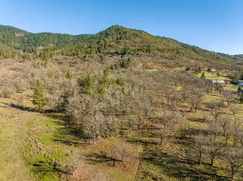 2487 Scoville Road Grants Pass OR 97526