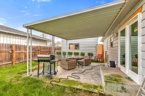 400 N 10th Street Central Point OR 97502