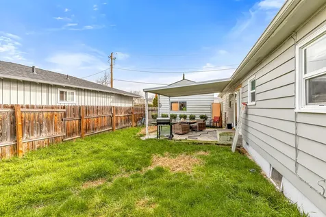 400 N 10th Street Central Point OR 97502