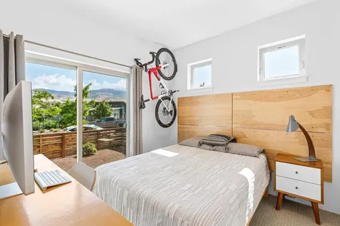86 Almeda Drive Ashland OR 97520