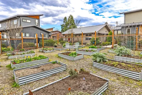 86 Almeda Drive Ashland OR 97520