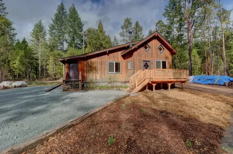 995 Lower Wolf Creek Road Wolf Creek OR 97497