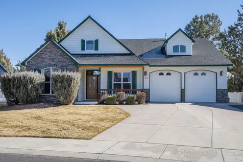 4208 SW Tommy Armour Lane Redmond OR 97756