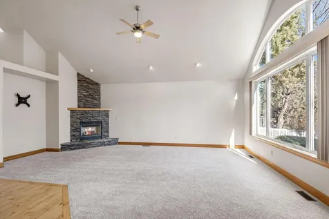 4208 SW Tommy Armour Lane Redmond OR 97756