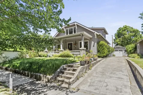 821 Minnesota Avenue Medford OR 97504