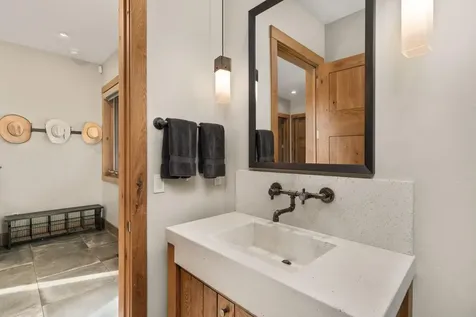 18619 Couch Market Road Bend OR 97703