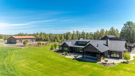 18619 Couch Market Road Bend OR 97703