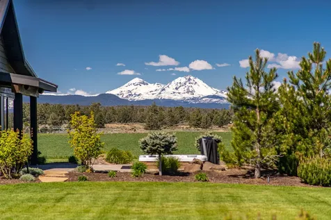 18619 Couch Market Road Bend OR 97703
