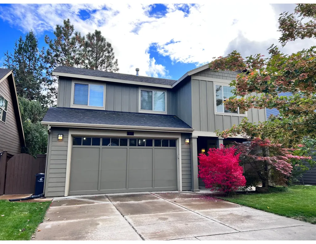 19711 Dartmouth Avenue Bend OR 97702