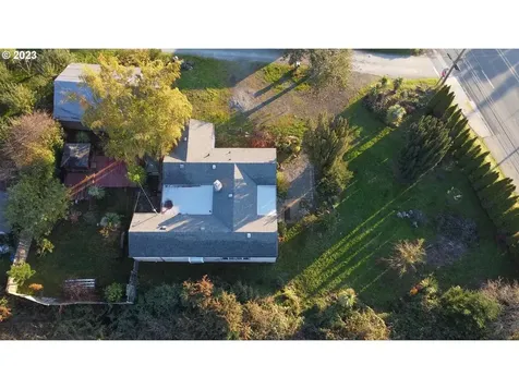 1985 Roseburg Road Myrtle Point OR 97458