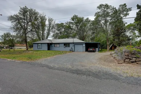 2547 SW 21st Street Redmond OR 97756