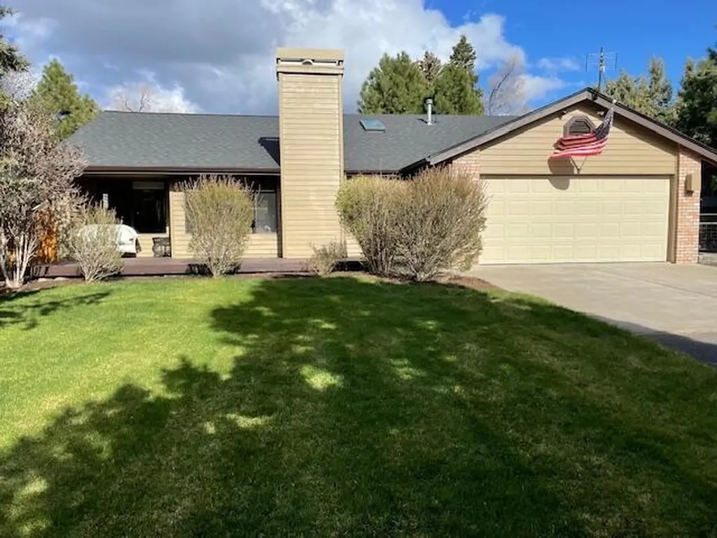 61202 Ladera Road Bend OR 97702