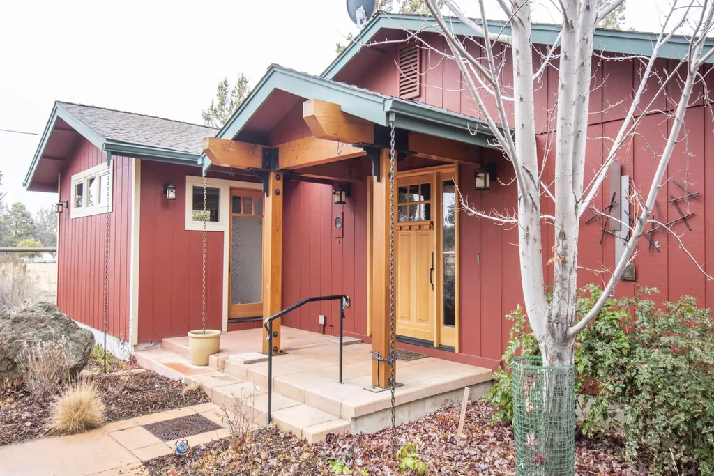 20355 Marsh Road Bend OR 97703
