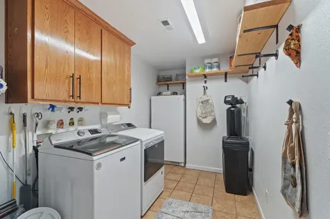 1219 W Jones Creek Road Grants Pass OR 97526