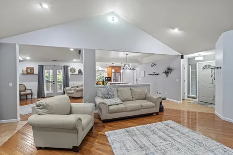 1219 W Jones Creek Road Grants Pass OR 97526