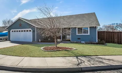 847 SW 26th Court Redmond OR 97756