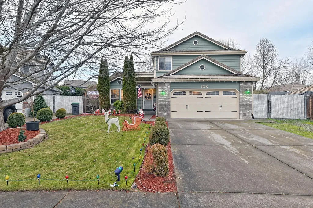 108 Daffney Court Central Point OR 97502