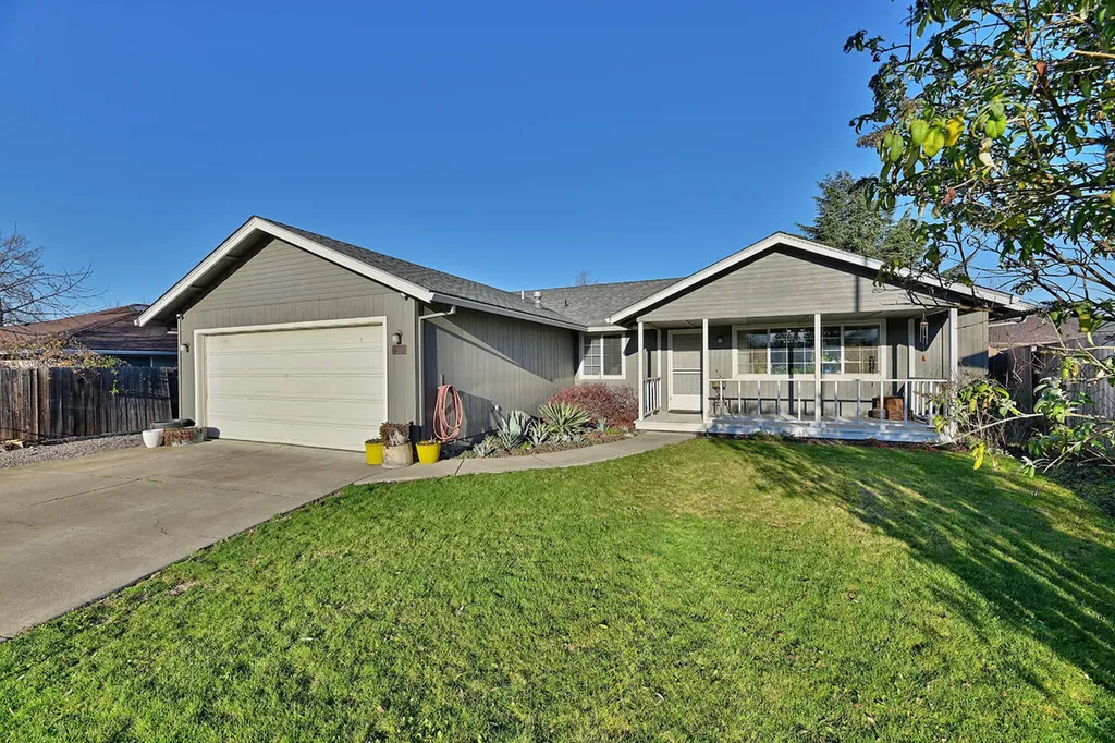 288 Wren Court Medford OR 97501