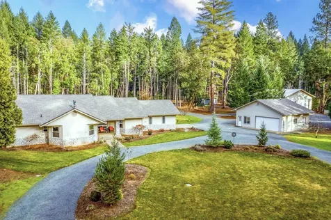 1075 Idlewild Drive Cave Junction OR 97523