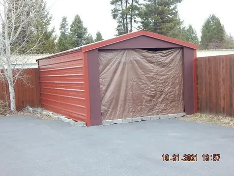 16480 William Foss Road La Pine OR 97739