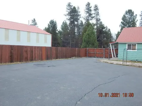 16480 William Foss Road La Pine OR 97739