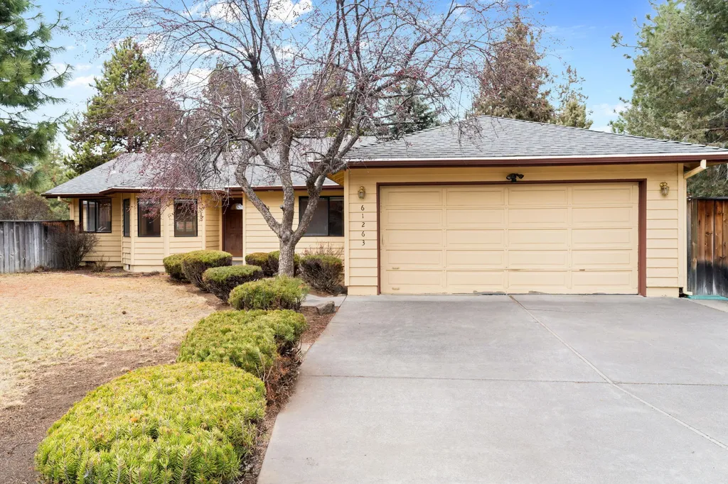 61263 King Jeroboam Avenue Bend OR 97702