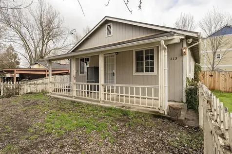 313 Berrydale Avenue Medford OR 97501
