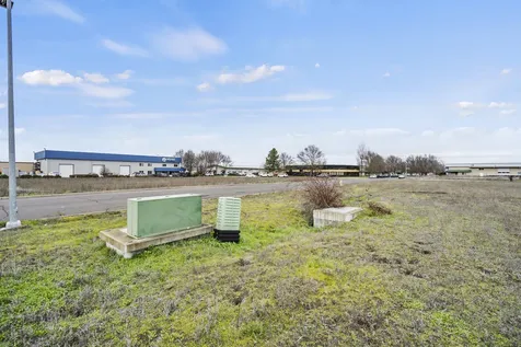 4702 Industry Drive Medford OR 97502