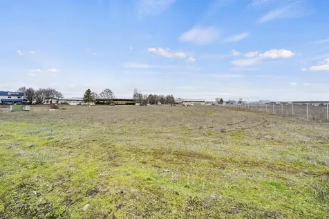 4702 Industry Drive Medford OR 97502