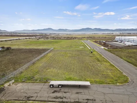 4702 Industry Drive Medford OR 97502