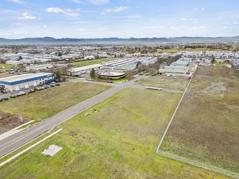 4702 Industry Drive Medford OR 97502