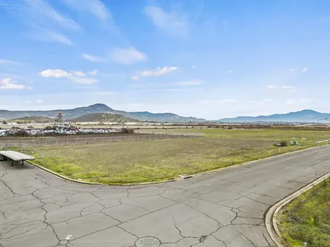 4702 Industry Drive Medford OR 97502